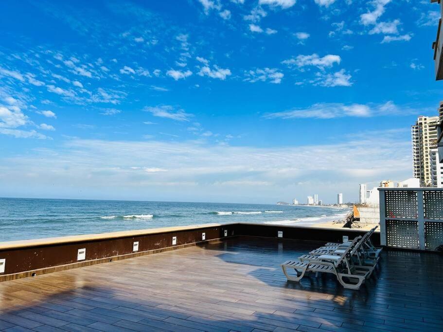 Appartamento Depa Frente A La Playa By G P S Rentas Mazatlán Esterno foto