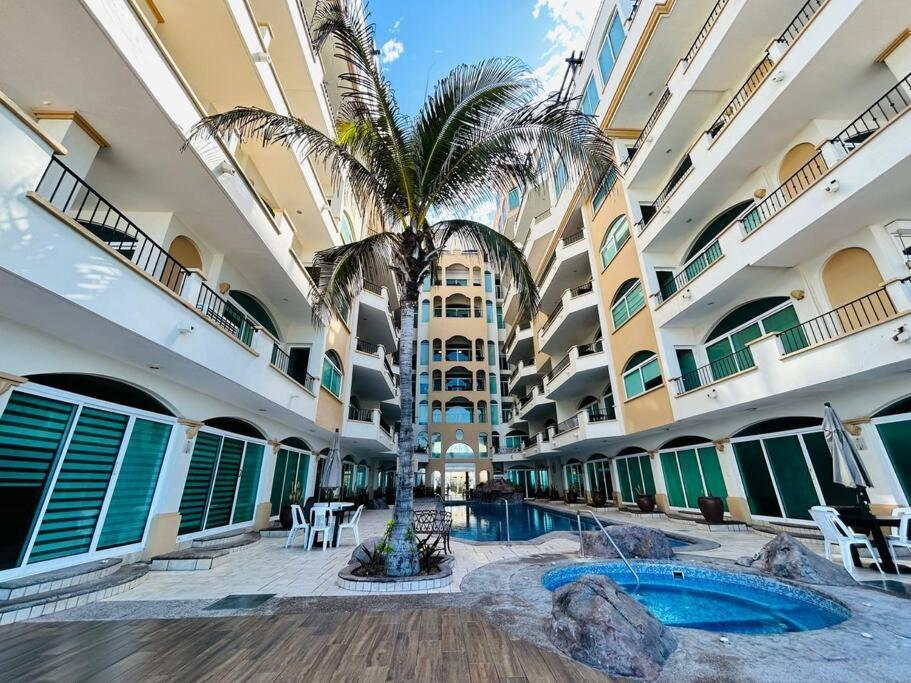 Appartamento Depa Frente A La Playa By G P S Rentas Mazatlán Esterno foto